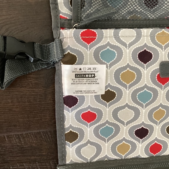 Skip Hop Portable Baby Changing Pad, Multi-color - Picture 7 of 8